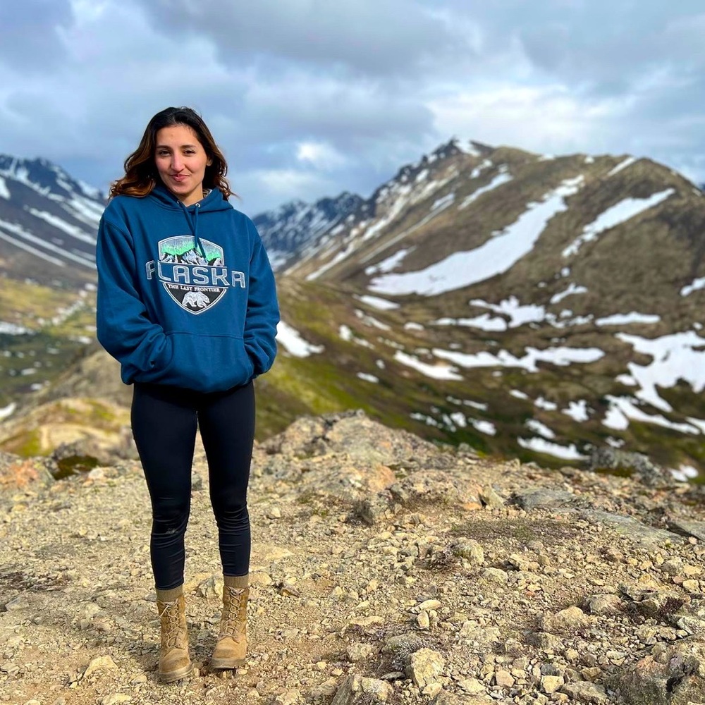 Meet your Posher, Alyssa
